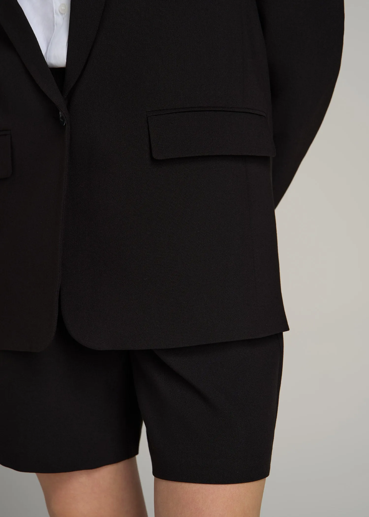 Boyfriend-Fit Single Button Blazer for Tall Women in Black
