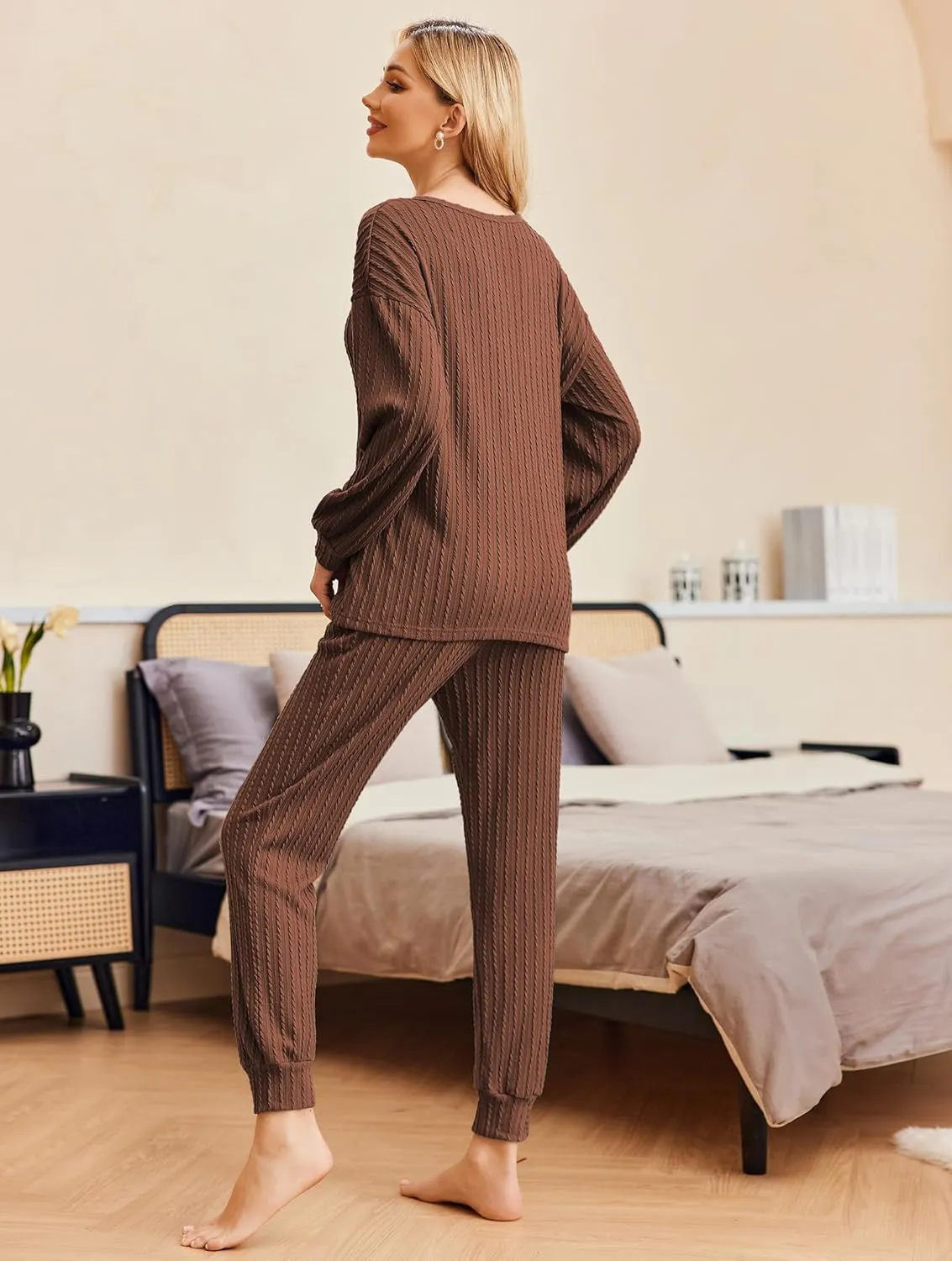 Ekouaer Womens Pajamas Set Ribbed Knit Long Sleeve Pullover Top Jogger Pants Set 2 Piece Lounge Set Sleepwear Tracksuit S-XXL