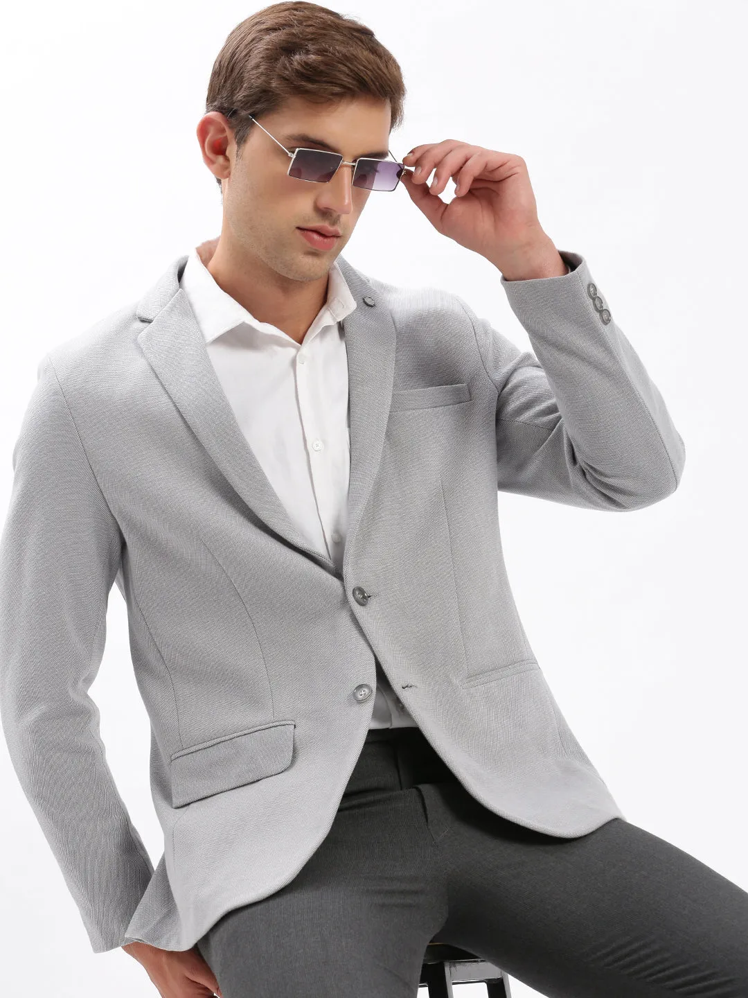 Men Grey Slim-Fit Notched Lapel Collar Single-Breasted Casual Blazer