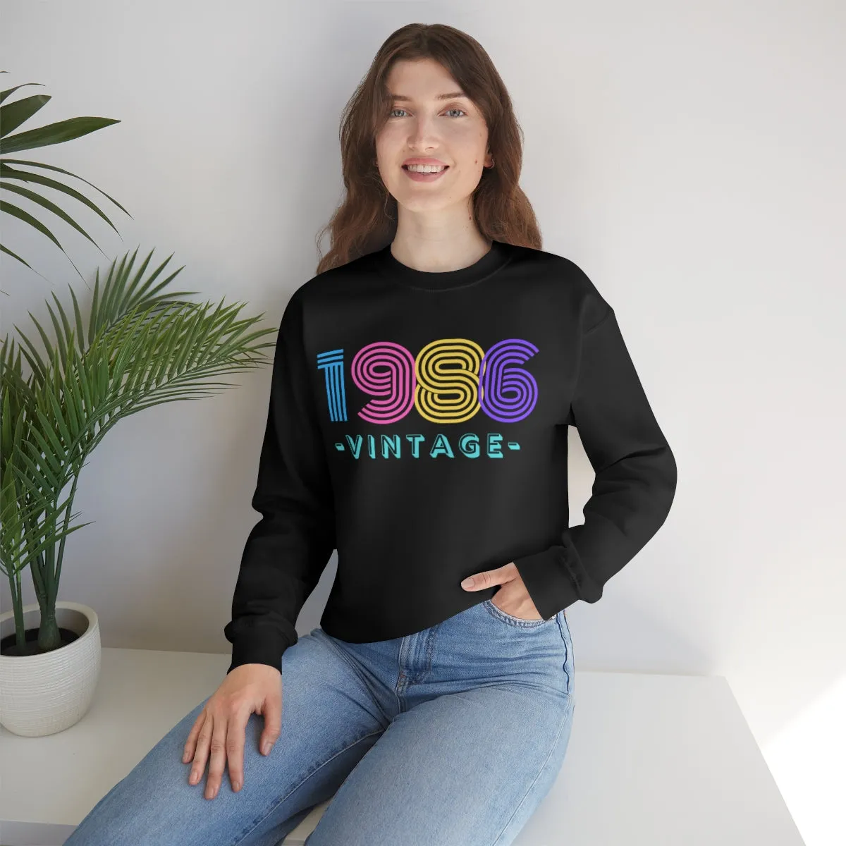 Personalized 1986 Vintage Retro Birthday or Special Date Crewneck Sweatshirt, Perfect Birthday Gift Sweatshirt, 80s style script