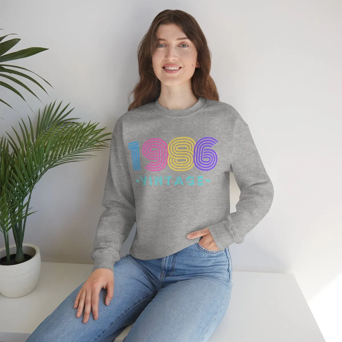 Personalized 1986 Vintage Retro Birthday or Special Date Crewneck Sweatshirt, Perfect Birthday Gift Sweatshirt, 80s style script