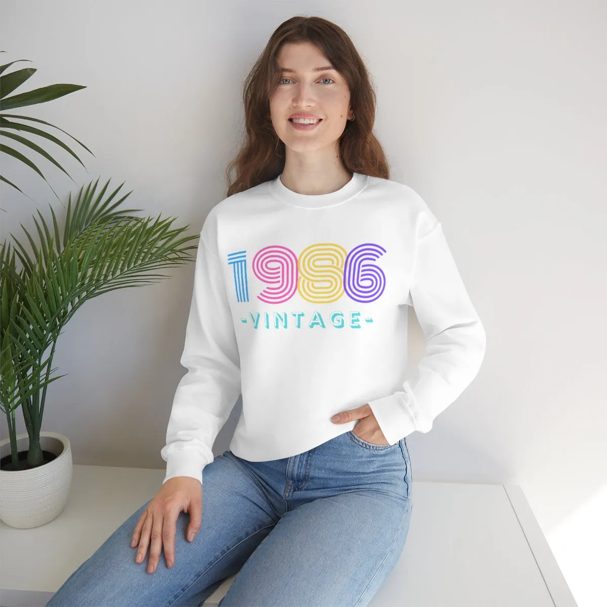 Personalized 1986 Vintage Retro Birthday or Special Date Crewneck Sweatshirt, Perfect Birthday Gift Sweatshirt, 80s style script
