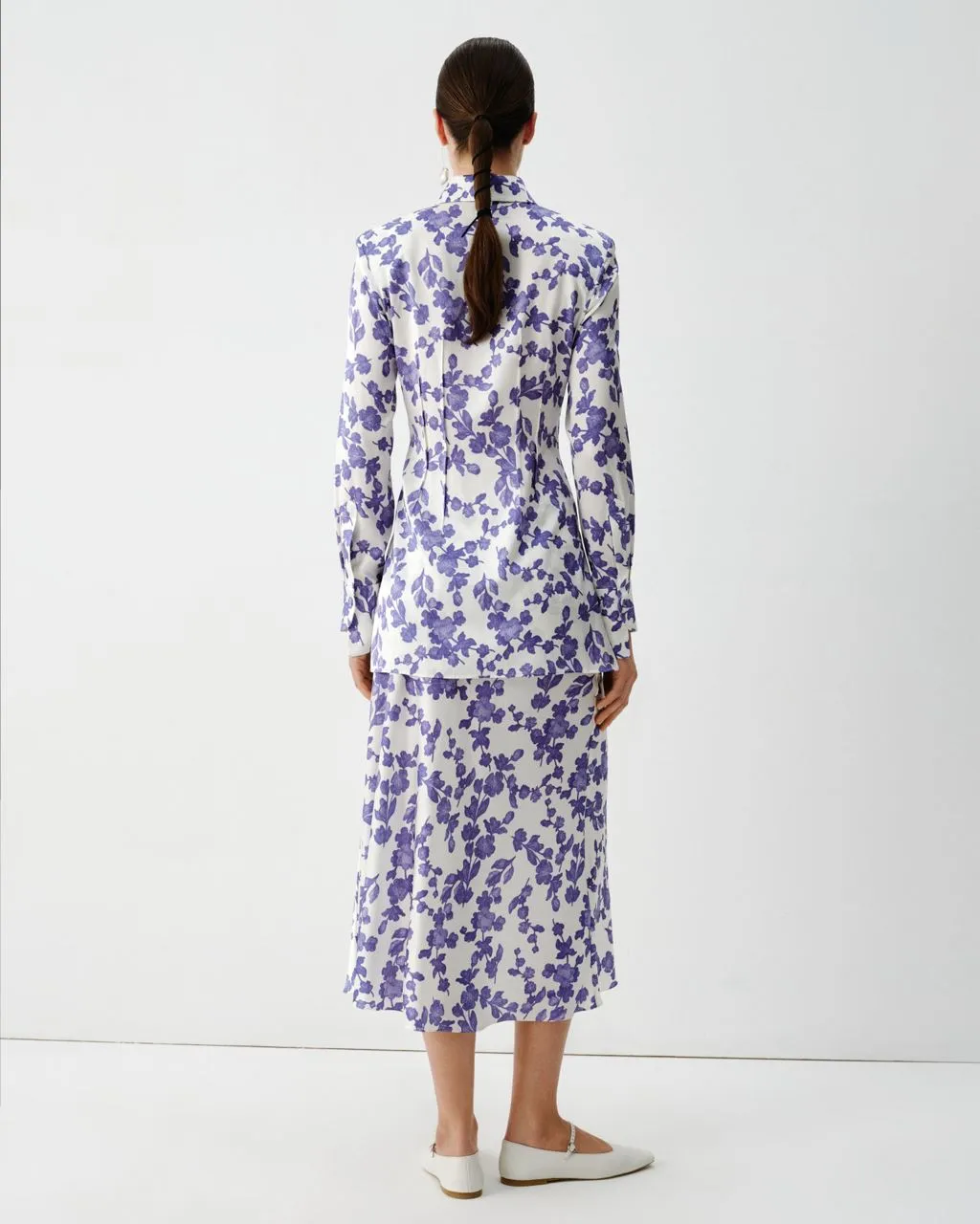 Tailored silk blouse with floral print